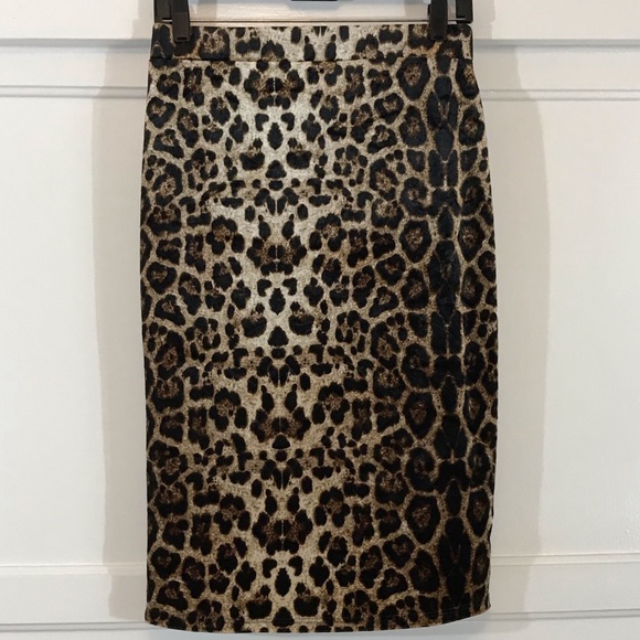 Leopard Velvet Skirt - Picture 5 of 6
